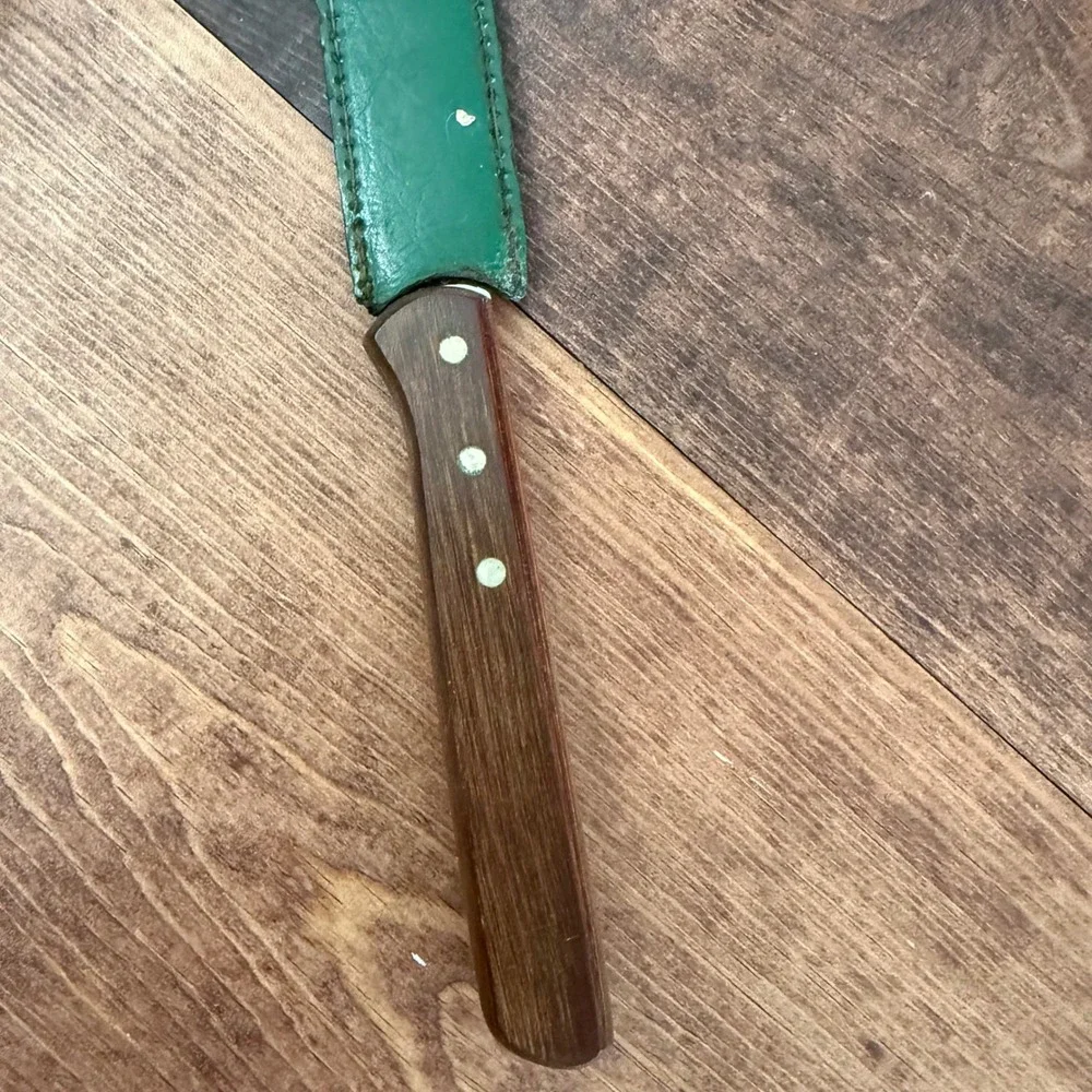 Flint Arrowhead USA Stainless Vanadium Slicer Knife 2495 Wood Handle with Sheath